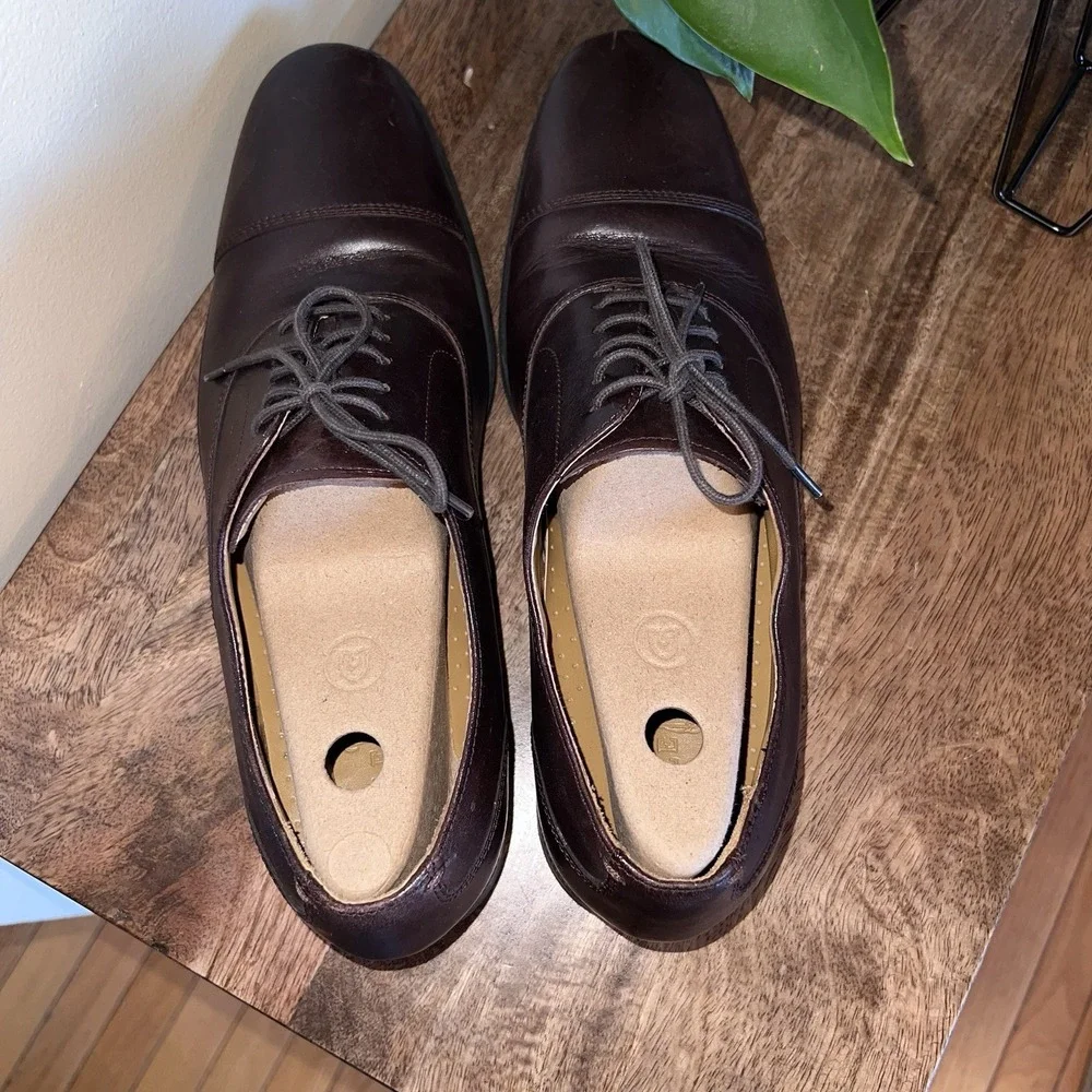 COLE HAAN ADAMS CAPTOE  BROWN LEATHER Lace Up Shoes‎ Workwear SIZE 10 (C11975)
